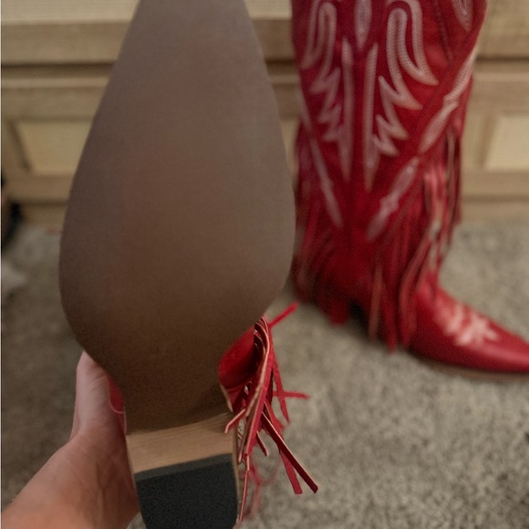 Fringed Red Western Heeled Boots, Never worn - Picture 3 of 3